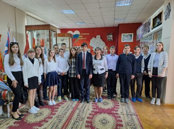 photo_5409233227815700303_y